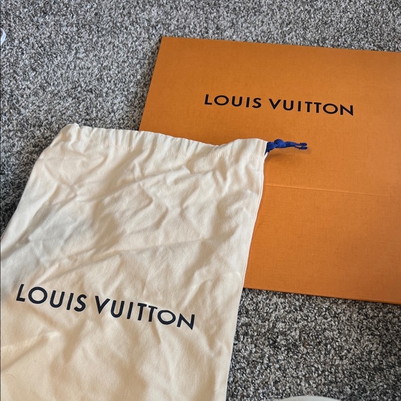 Louis Vuitton Black and Brown Heeled Boots - Picture 6 of 6